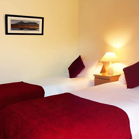 Broadlands Bed & Breakfast