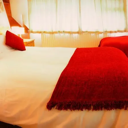 Broadlands Bed & Breakfast