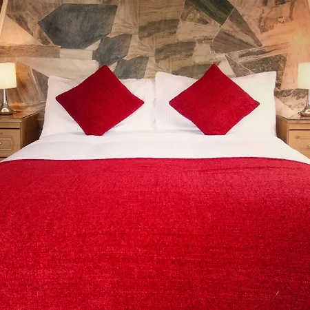 Broadlands Couette-café 3*